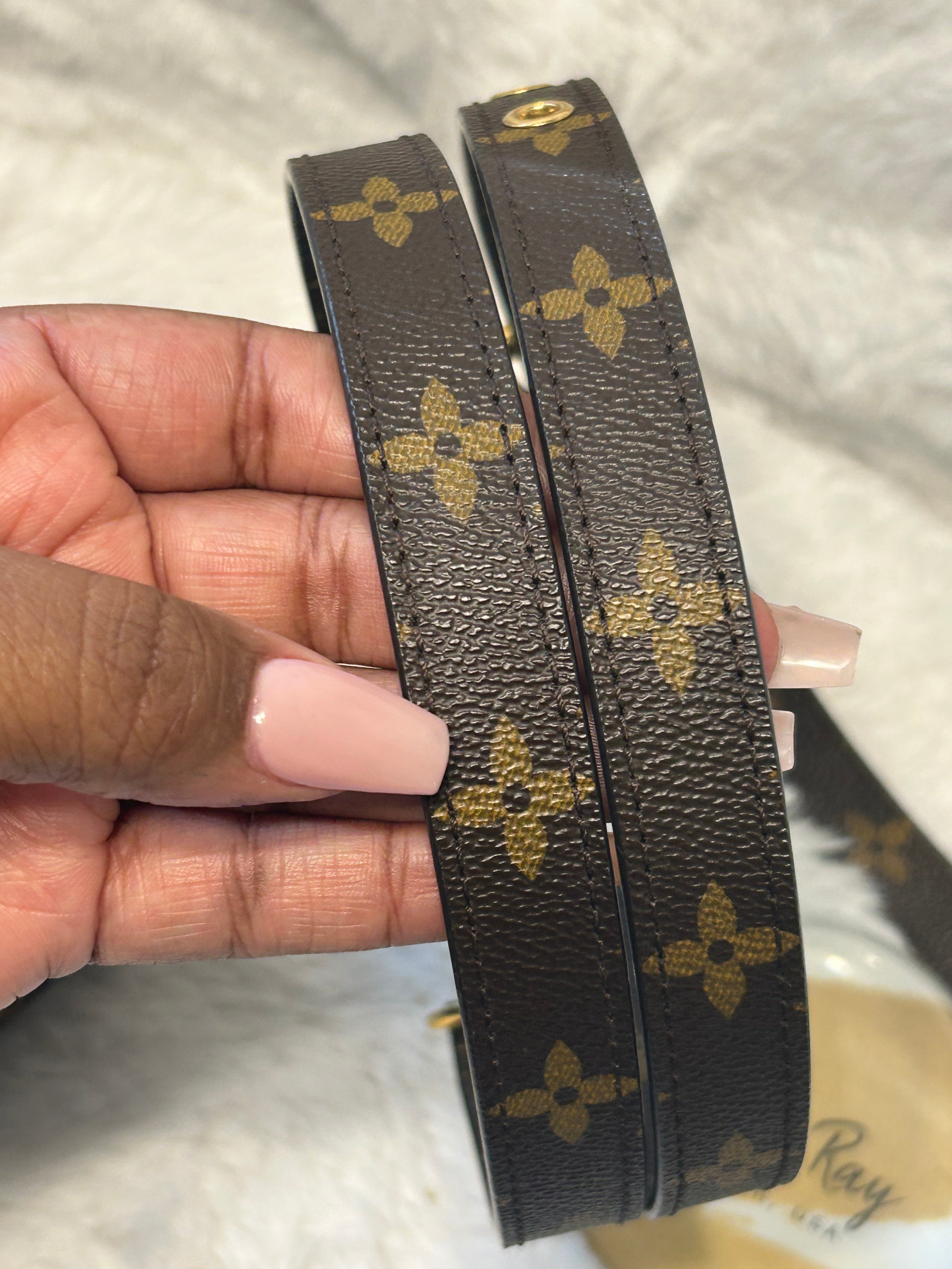 LV Monogram Pochette Metis