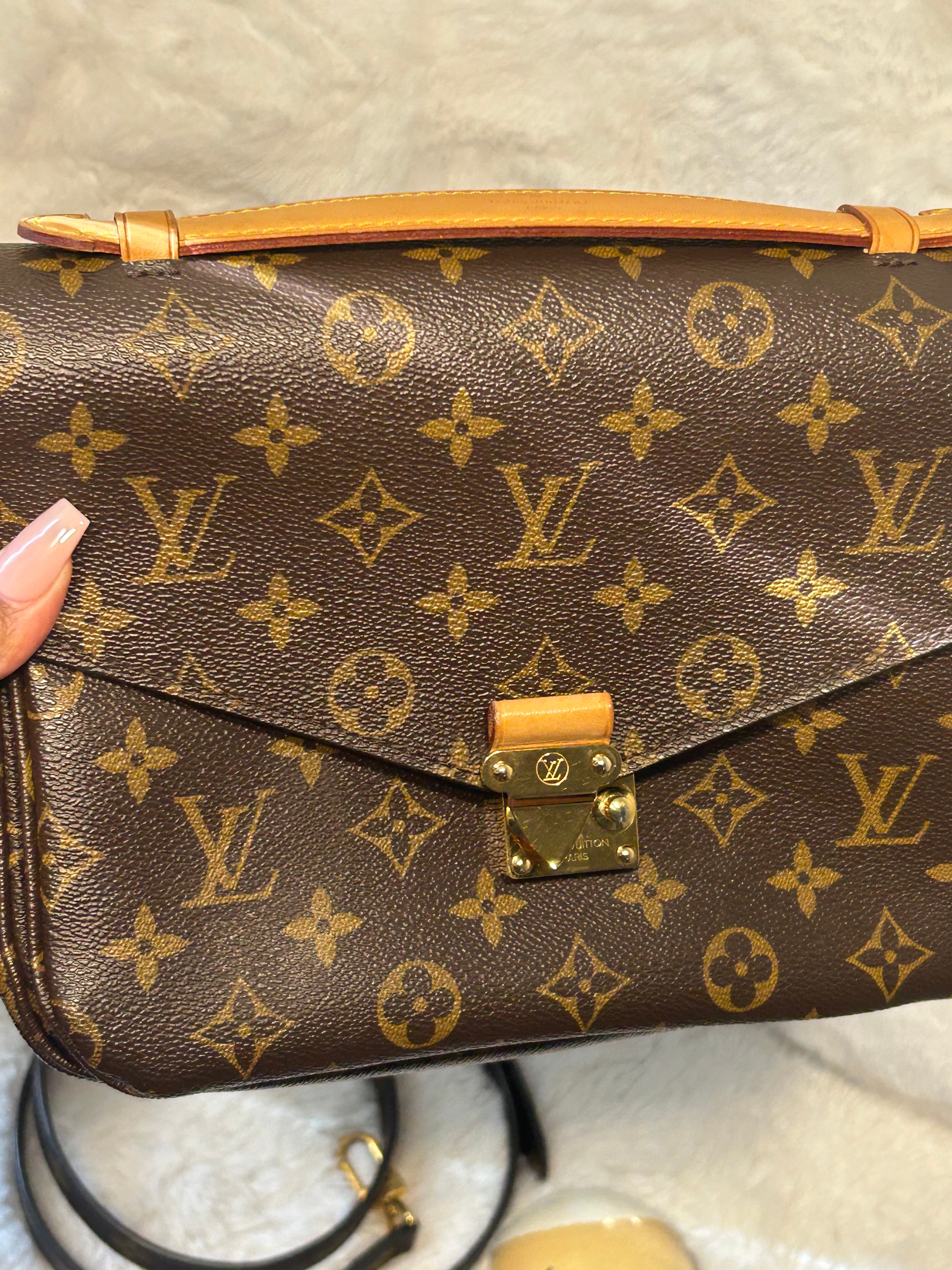 LV Monogram Pochette Metis
